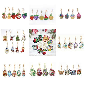 

Diamond Keychain Fashion Pattern Unicorn Christmas Keyring Bag Pendant 5D Diamond Painting Christmas Tree For Home Decor