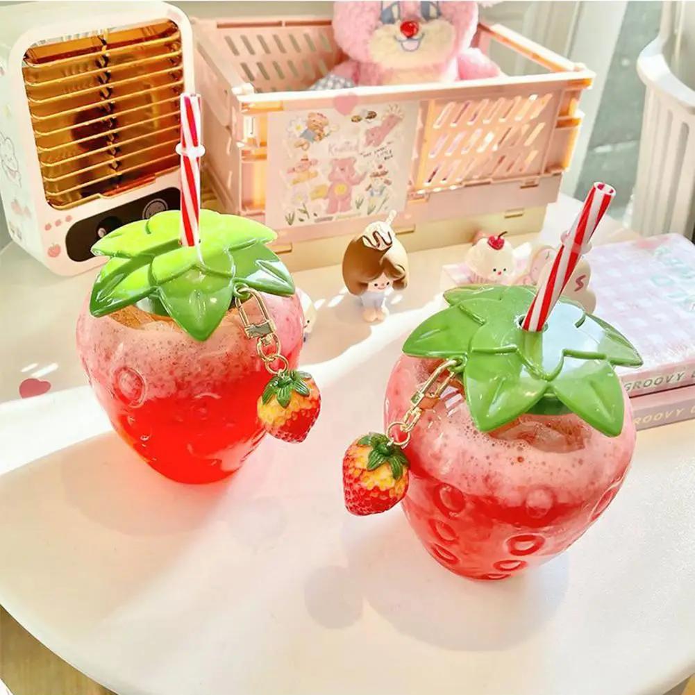 Strawberries Straw Cup Plastic Cup Lovely Girl Tea Milk Student Portable Water Summer Water Bottle with Straw