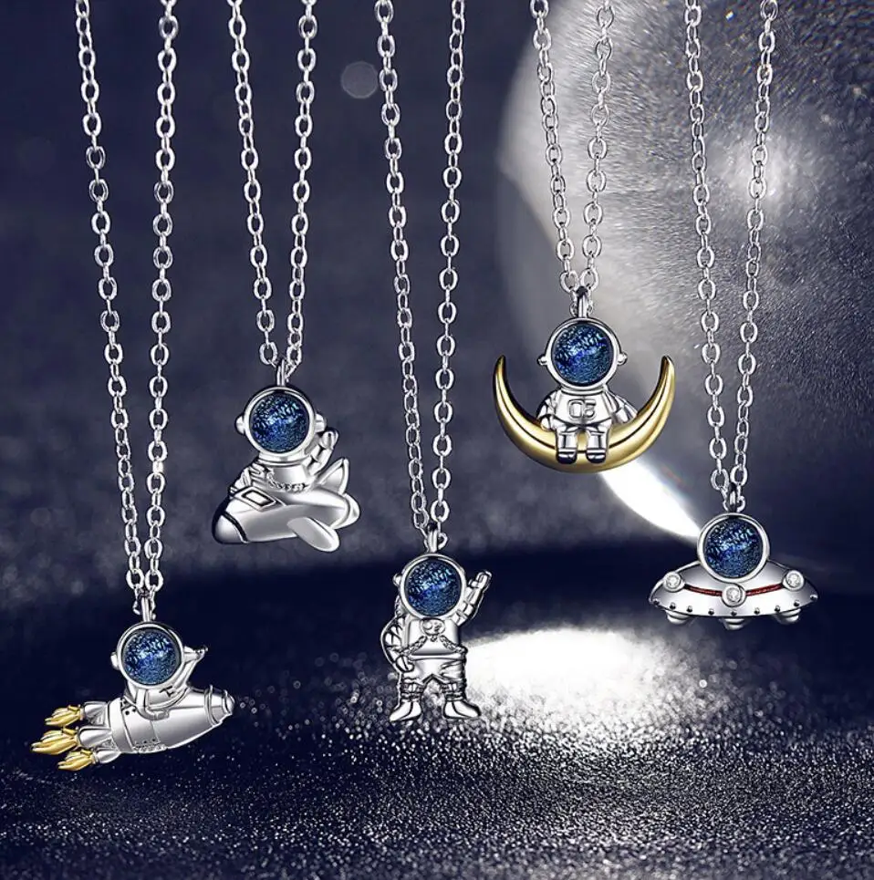 Креативное ожерелье-чокер с подвеской в виде космической ракеты Вселенной