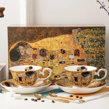 

Creative Vintage Bone China Cup Nordic Luxury Tea Cup High Quality Spoon Coffee Tea Set Coffee Cup Travel Cup Set MM60BYD