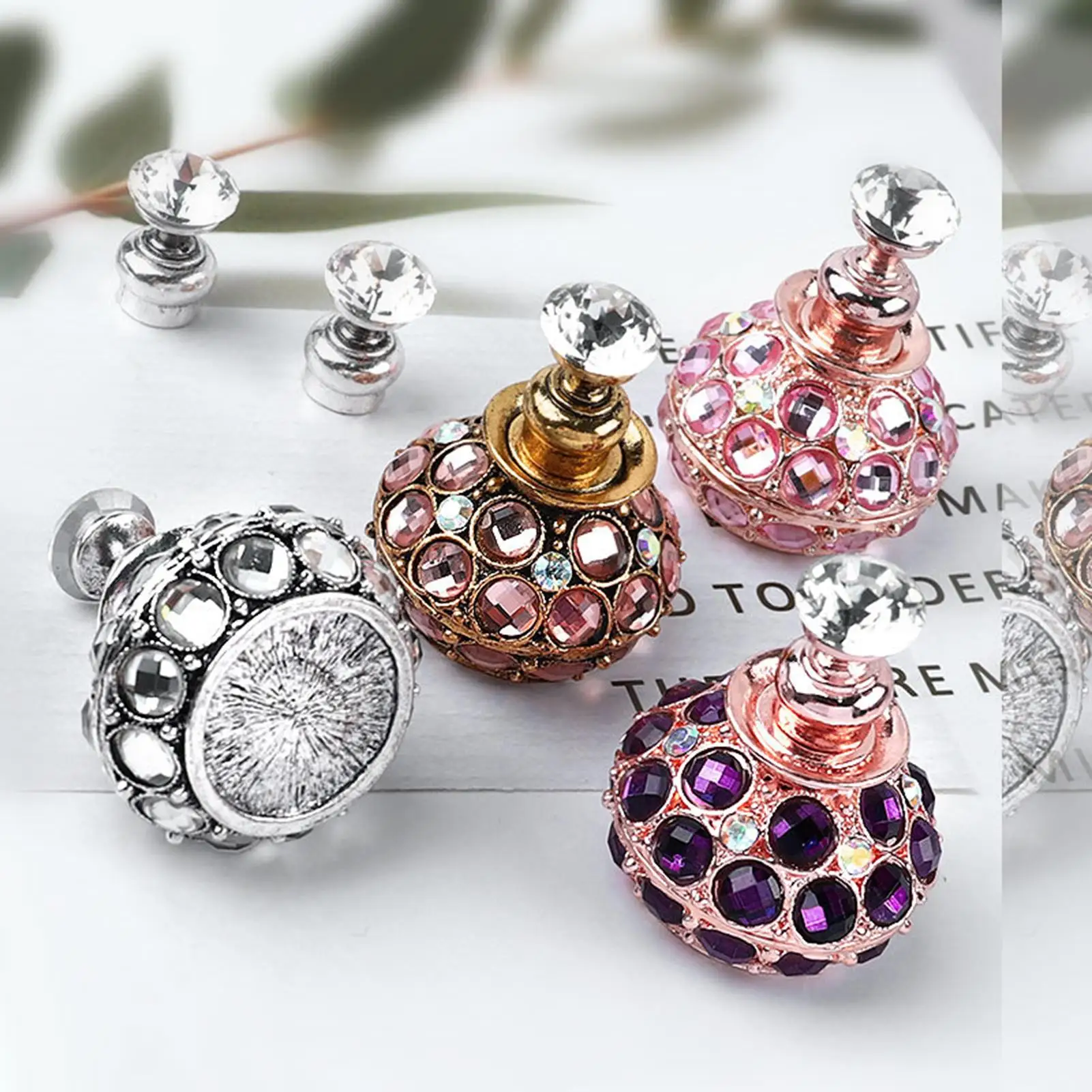 Ferramenta de Unhas para a Prática do Unha Ponta do Unha Titular Manicure Estilo Japonês Prática Assento Lótus Strass Incrustada Base Ferramenta