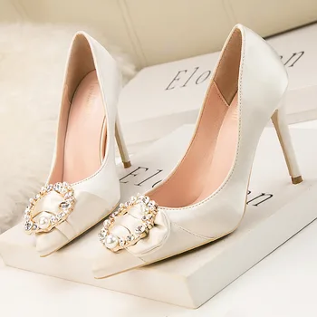 

Wedding Shoes Bride Rhinestone Heels Evening Shoes Pearl Pointed Heels Pumps Women Shoes Tacones Altos Mujer Sexy Tacones Mujer