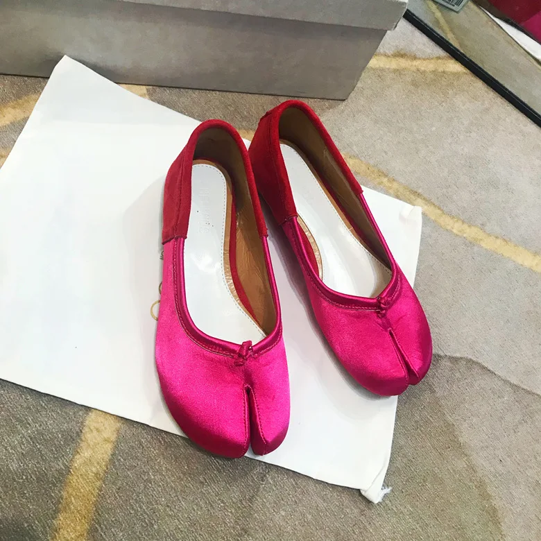 Women Split Toe Shoes Genuine Leather Slip on Ladies Shallow Moccasins Casual Shoes Female Spring Loafer Shoes Women R2-75