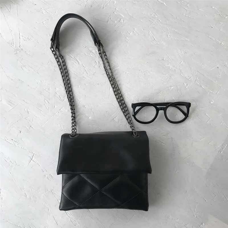 

France Non-mainstream Large Capacity Bag Women's 2019 New Style Fashion Small CK Western Style Versitile Fashion Chain Crossbody