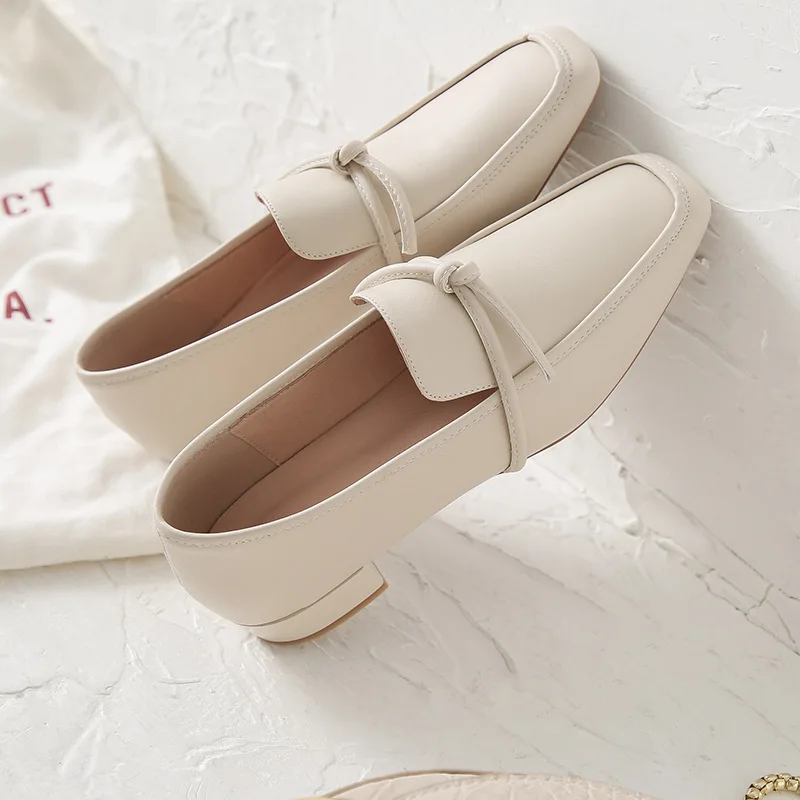 

2020 Spring And Autumn New Style Soft Bandage Cloth Loafers Women's Low Heel Genuine Leather Casual Shoes Square Head 33 40 WOME