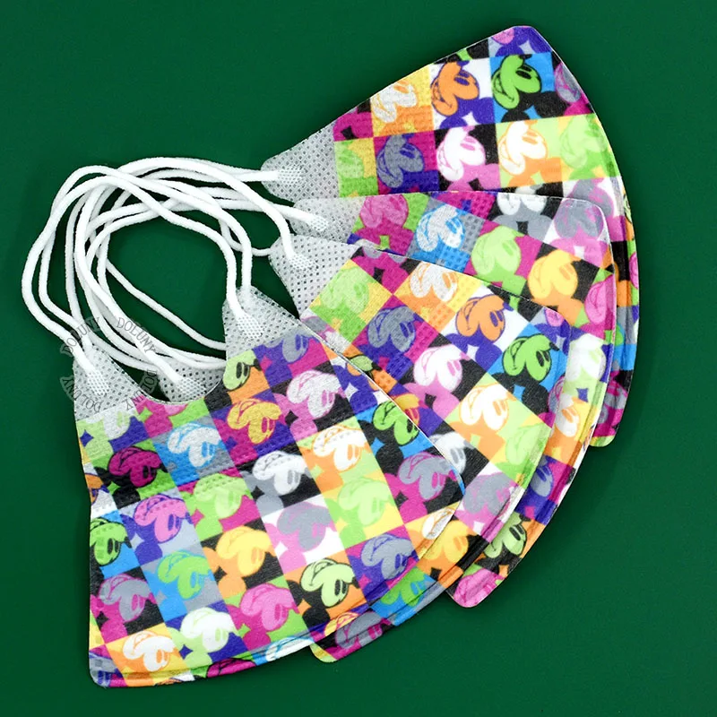 Рисунок 5 - Трехмерная одноразовая детская маска Disney 3D