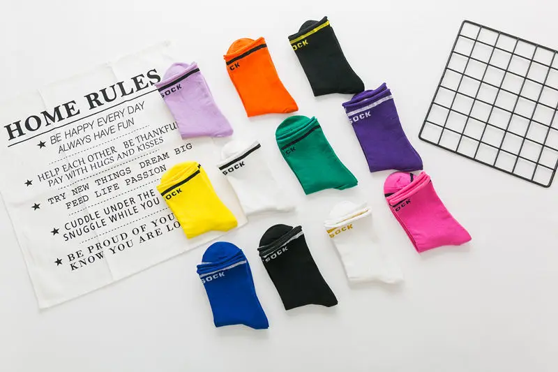 1Pairs Winter New Products Candy-colored Silver Onion Curling Women's Socks Letter Cotton Ladies Tube Socks Christmas Socks