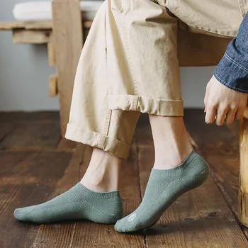 

2020 Fashion Men Socks Spring New Fashion Ankle Socks Cotton Men's Ankle Color Invisible Short Socks Slippers Men High Quality