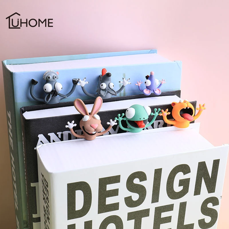

3D Animals Squashed Cat Rabbit Mouse Bookmarks Creative Mini 3D Wolf Figurine Crafts Art Decor for Home Office Table Decoration