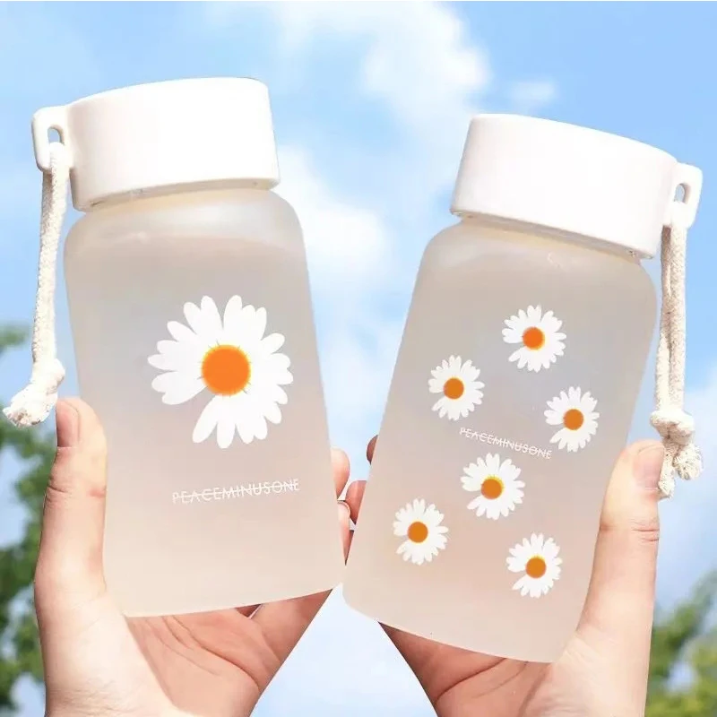 500ml Small Daisy Transparent Plastic Water Bottles BPA Free Creative