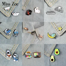 Dois é melhor do que um pino de esmalte avião barco coelho nenhum sinal adam tubarão broche personalizado lapela pino crachá amigos jóias presente crianças