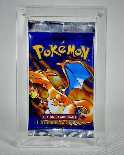 Artículo caliente Coleccionista regalos de plexiglás apertura magnética acrílico Booster Pack estuche de exposición caja TARJETA DE Pokemon marco soporte único jYQOMg1M609