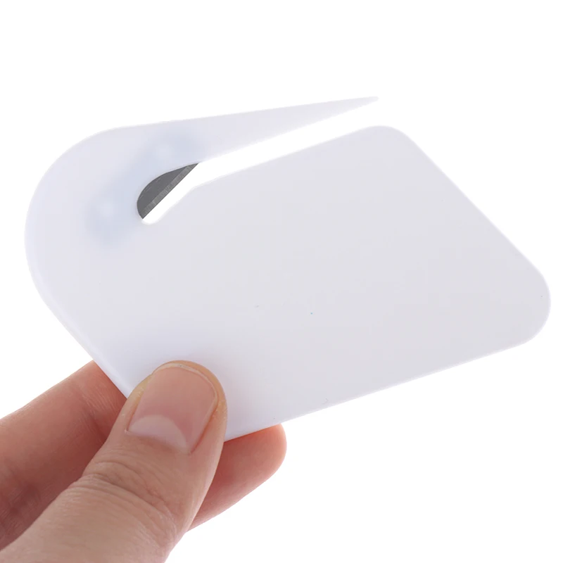 Plastic Mini Brief Mes Mail Envelop Opener 1Pc