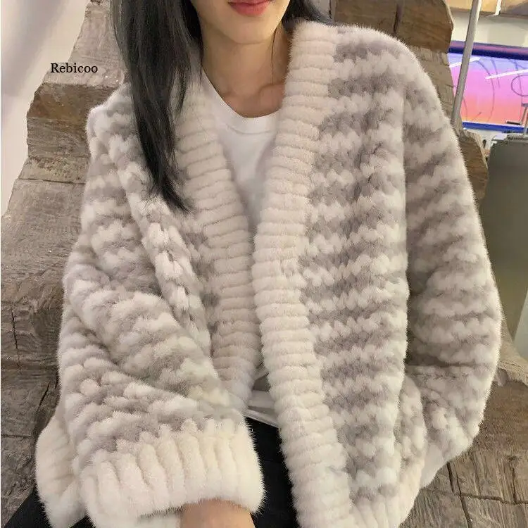 

Winter Knitted Lapel Collar Spliced Long Hairy Shaggy Stripe Line Faux Raccoon Fur Coat Trendy Women Furry Fur Jacket Outerwear
