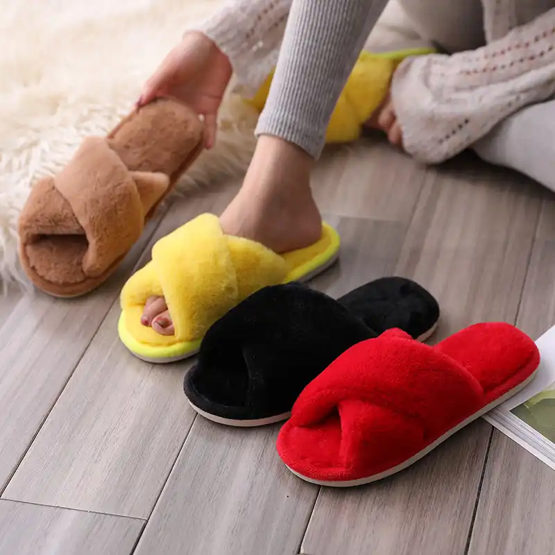 women's fuzzy house slippers