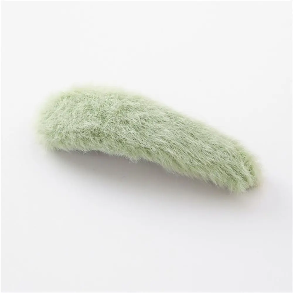 Green Новинка, 1 шт., Осень-зима, шпильки с плюшевыми шариками, головные уборы для женщин, девушек, милые заколки для волос, заколка, аксессуары - Цвет: Green