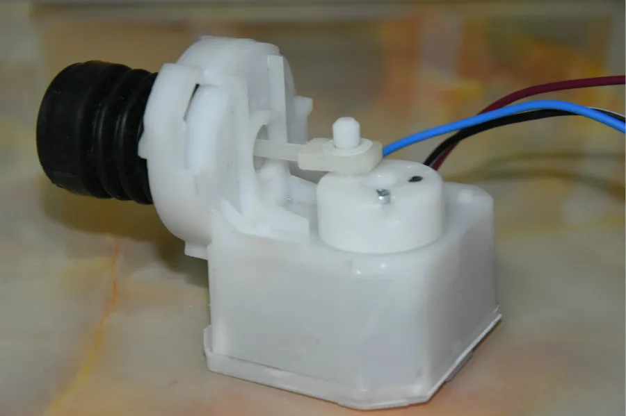 Applicable to Emperor Whirlpool drum washing machine parts F1028BW-F1029 traction drain valve motor