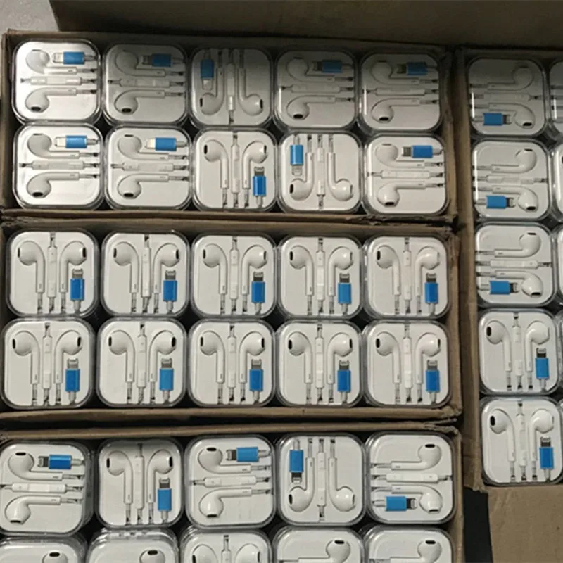 smart Lighting tws Port Bluetooth headset In Ear for iPhone 7 8 earphone X XS 11 pro Max Earbuds with Microphone wired earphones smart Lighting tws Port Bluetooth headset In Ear for iPhone 7 8 earphone X XS 11 pro Max Earbuds with Microphone wired earphones