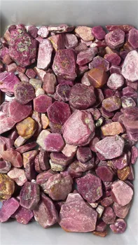

Mozambican Natural Corundum Gem Ruby Naked Stone Natural Raw Material Raw Ore Raw Stone Raw Material
