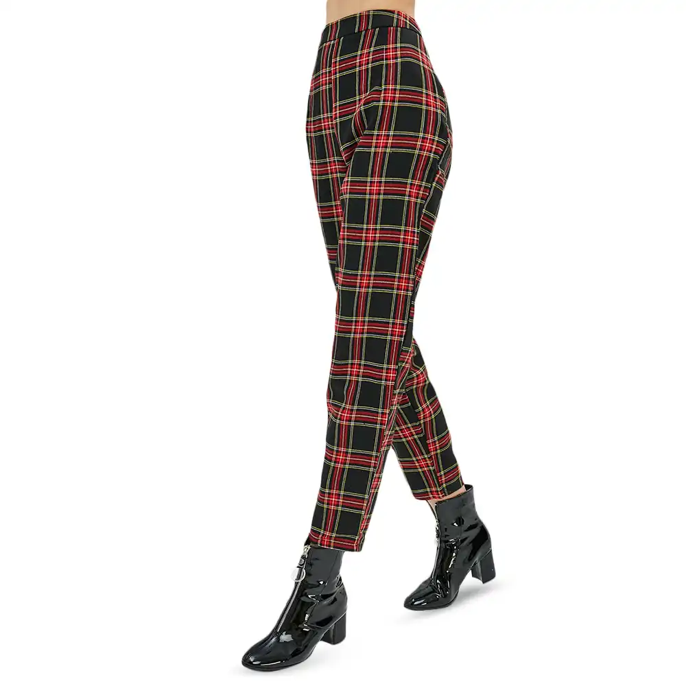 checkered tapered pants