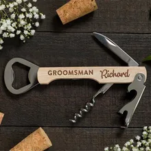 Изготовленная на заказ Свадебная открывалка для бутылок подарок свидетелю Выгравированный штопор шафера подарок вечерние подарочные персонализированные деревянная открывалка для бутылок