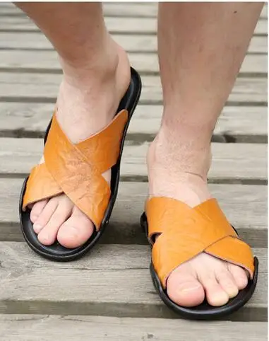 

4 color New Summer Fashion High Quality Genuine Leather Men Sandals Flip Flops beach Slippers for men