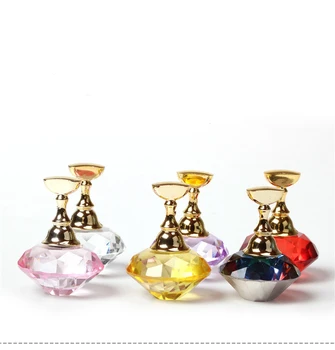 

ZK50 1pcs Magnetic Nail Tips Practice Stands Nail Holders Training Fingernail Display Stands DIY Nail Display Stand Polish Gel
