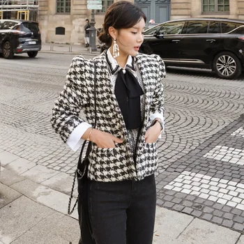 

2019 Winter New Korean Temperament Double-breasted V-neck Short Houndstooth Woolen Suit Jacket For Women Elegant Office Wear OL