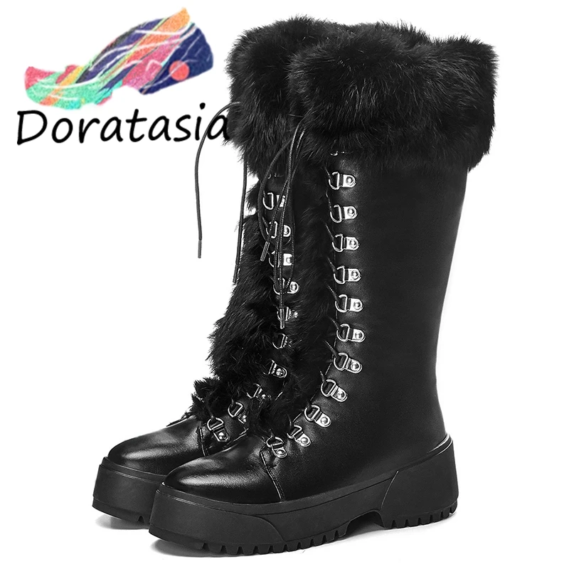 DORATASIA/Новинка; теплые высококачественные сапоги на меху на платформе; женские сапоги до середины икры с металлическим украшением; женская зимняя обувь на танкетке; коллекция года