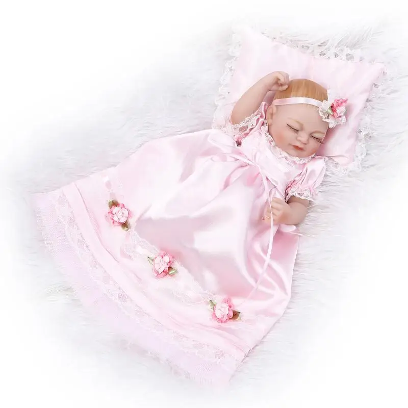 

Bath Toy Real Silicone Reborn Baby Small Doll Baby Realiste Beautiful Dress Send Friends Creative Cool Gift for Wedding AA50DT