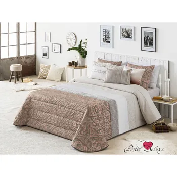 

Bedspread Garnett color: malva (250x270 cm)