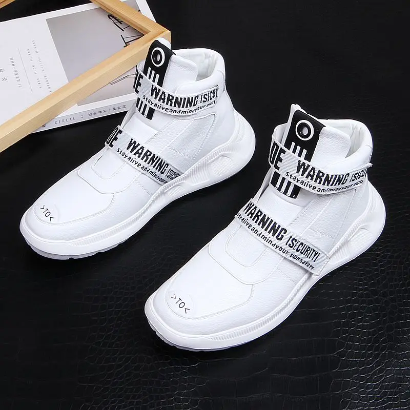 

New Luxury Men high tops Text letters platform flats Shoes skateboard Man Trending Leisure Shoes for streets web celebrity