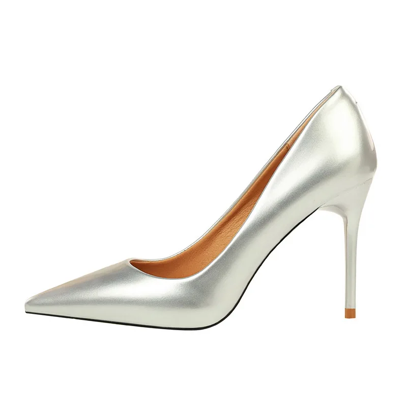 Silver Women Pumps Elengant/ г.; женская офисная обувь; женские туфли-лодочки из лакированной кожи; пикантные туфли на высоком каблуке с острым носком; женская обувь на шпильке; chaussures femme - Цвет: Silver Women Pumps