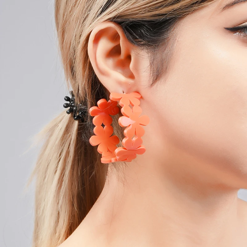 

Wuli&baby Yellow Orange Green Flower Hoop Earrings For Women Holiday Round Earrings Gifts