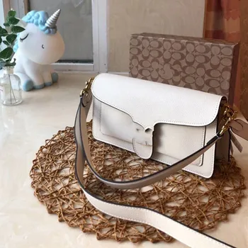 

Hiboom 2020 Wide Shoulder Band Wine Bag Single Shoulder Slope Envelope Bag Hand Held Small Square Bag Leather Underarm Bag