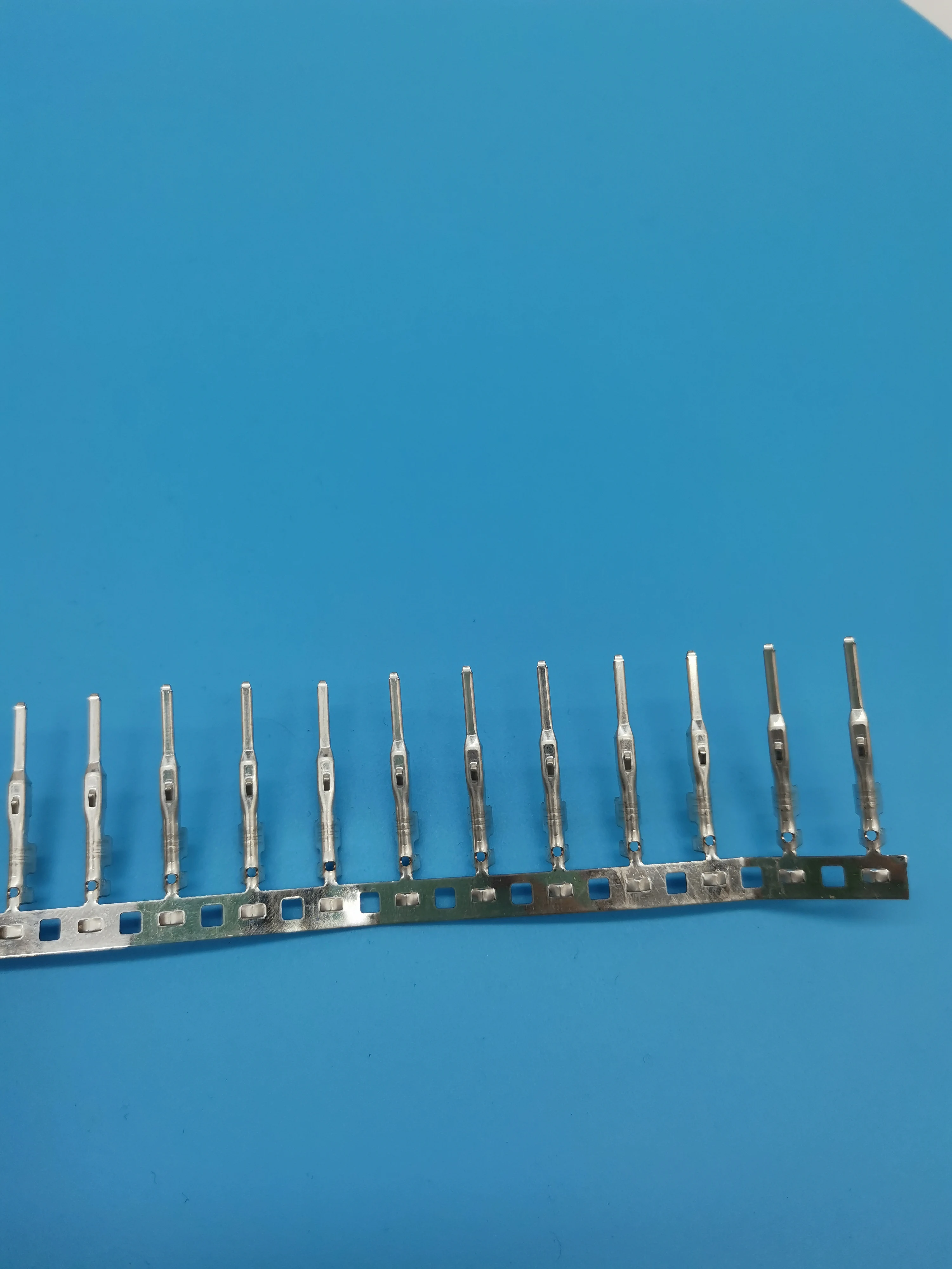 100 шт./катушка MMX150 Мужской терминал для 16-20 AWG 33000-0002
