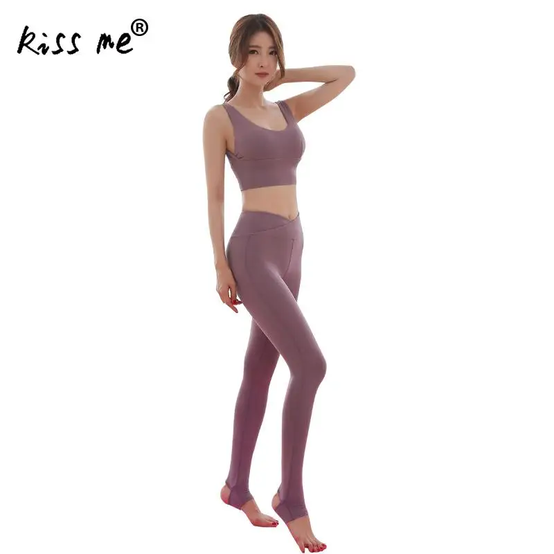 

Seamless Yoga Set Women Fitness Clothing Sportswear 2 Piece Exercise Leggings Padded Women Fitness Wear Yoga Sets Sports Suits