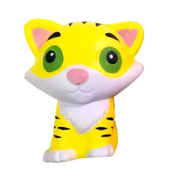 

Simulated Cartoon Robot PU Doll Slow Rebound Decompression Toy Foam Relaxed Toy Decoration Soft Toy Cake Sample Model