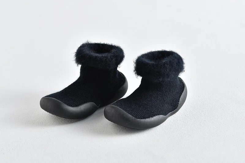Зимняя Нескользящая Детская домашняя обувь; Домашние Повседневные тапочки; носки для маленьких мальчиков; теплая детская эластичная трикотажная обувь для девочек