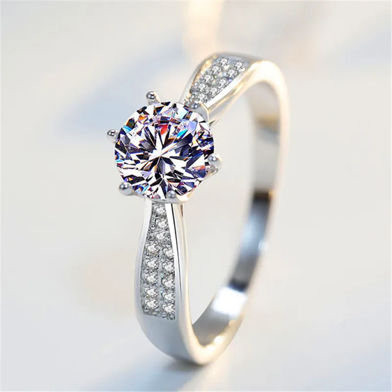 Кольцо женское из серебра 100% пробы с большим круглым бриллиантом | Украшения и