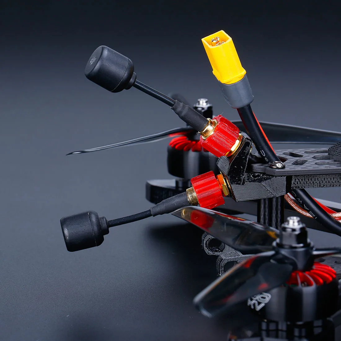 IFlight TITAN DC5 5 дюймов 222 мм 4S/6s HD FPV гоночный Дрон BNF W/sucex-d F7 50A Стек/XING-E 2207 2450/кв мотор