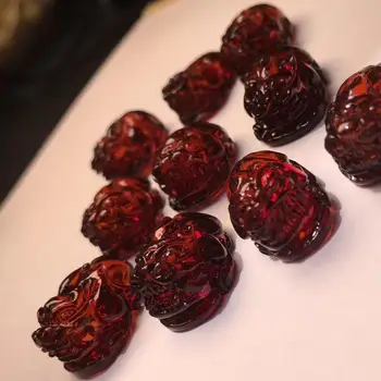 

Genuine Natural Blood Red Amber Necklace Pendant 20x15mm Pi Xiu Carved Healing Gemstone For Party New Gift Crystal Pendant AAAAA