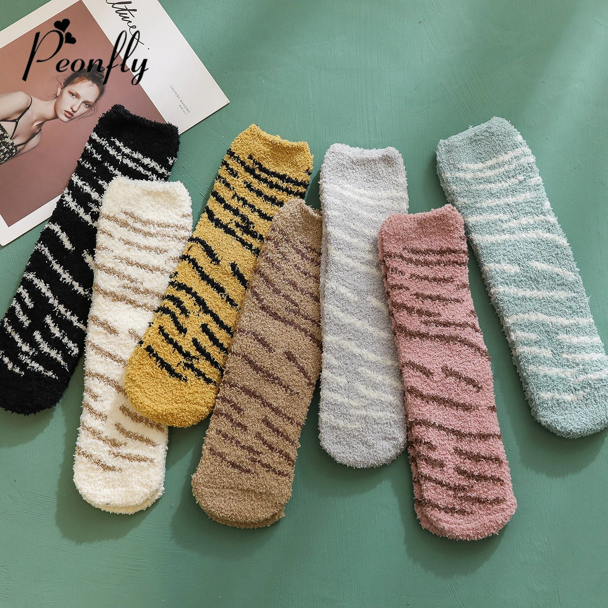 PEONFLY/Новинка года; сезон осень-зима; женские носки с леопардовым принтом; Мягкие плотные забавные носки; повседневные Kawaii Calcetines Mujer