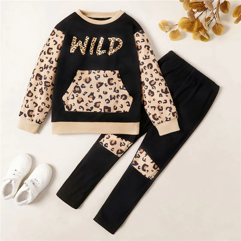 Unilovers 2020 New Arrival Autumn and Winter Stylish Letter Leopard Print Front-pocket Sweatshirt and Pants Set Kids Girl Sets
