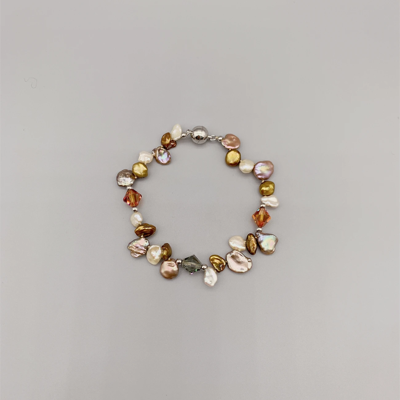 FoLisaUnique Earthy Color Freshwater Keshi Pearls Bracelet For Women Girls Birthday Gift 8mm Austrian Crystals Trendy Jewelry