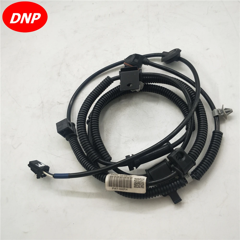 DNP ABS Датчик скорости правый RH для KIA Sorento I JC SKODA Fabia 95681-3E310