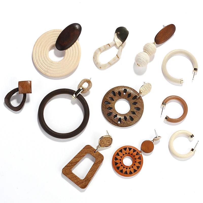 

AENSOA Personality New Design Handmade African Wooden Earrings For Women Vintage Drop Earring 2019 Female Fashion Ethnic Jewelry