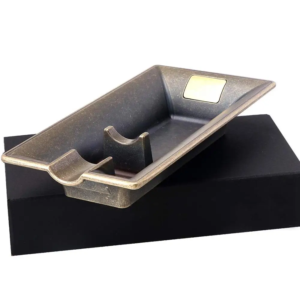 Car ashtrayRetro cigar ashtray bronze household cigar ashtray single slot design(bronze