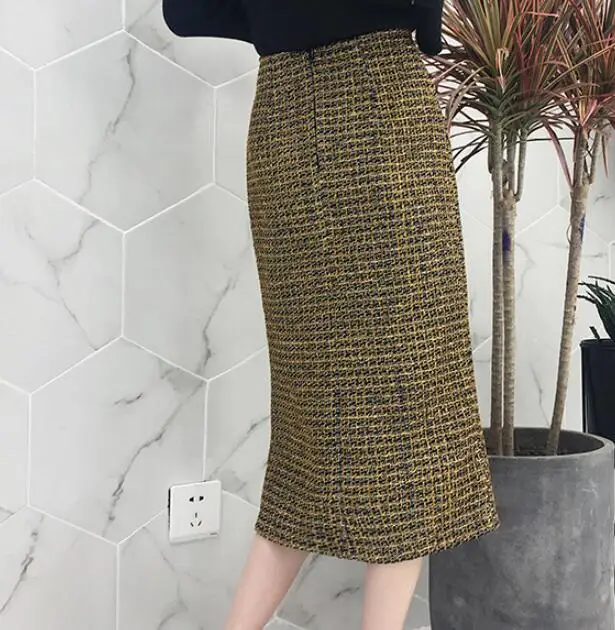 Retro plaid tweed woolen skirt women double breasted autumn winter small fragrance package hip skirt