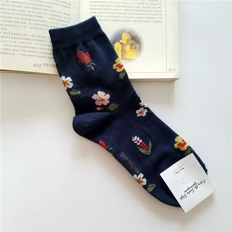 Корейские повседневные хлопковые носки в стиле ретро с розами; сезон осень-зима; теплые женские уличные носки милые забавные короткие носки по щиколотку